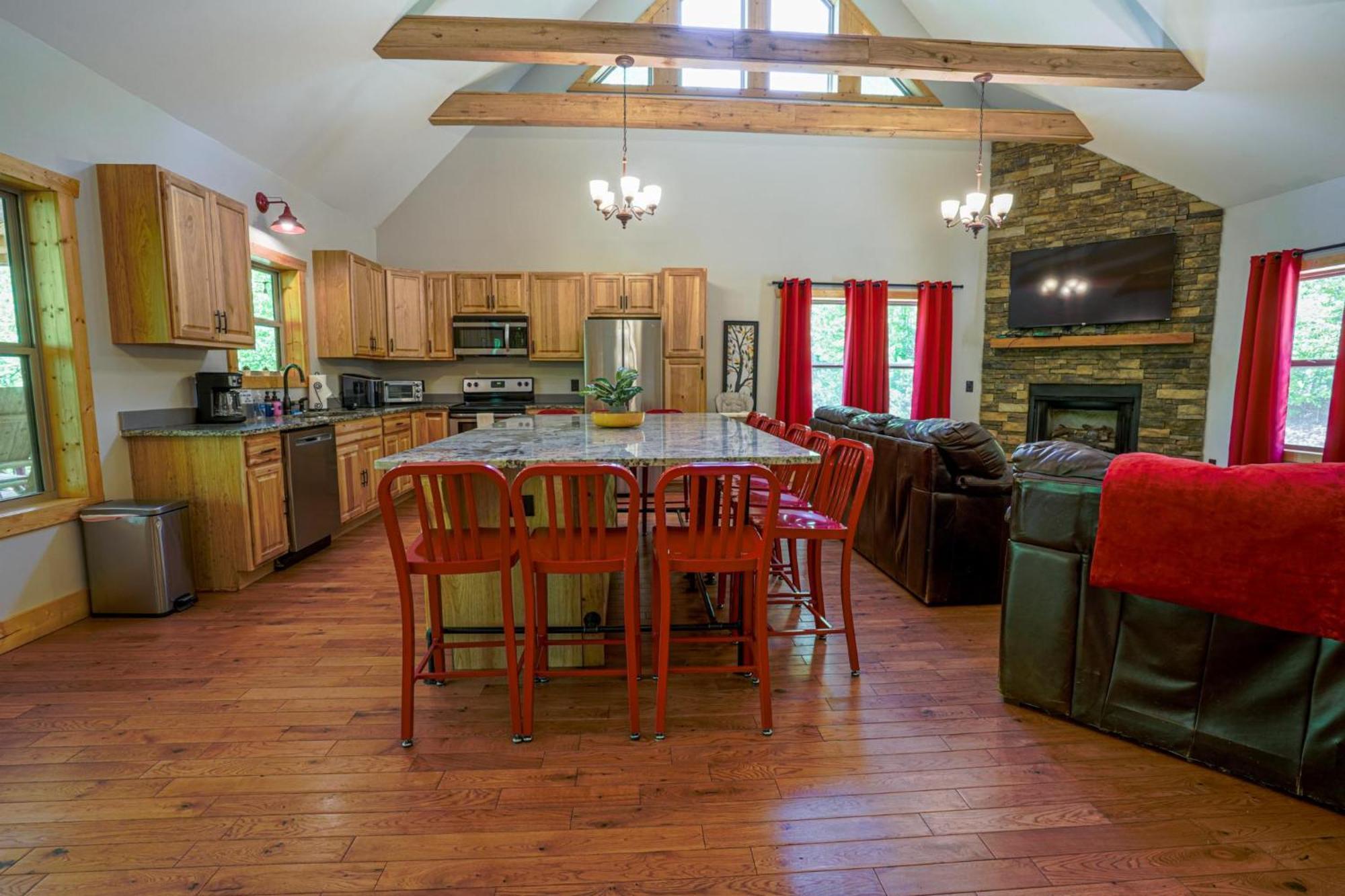 Villa New Listing! Wine Country Retreat - 2 Bed, Hot Tub Dahlonega Exterior foto