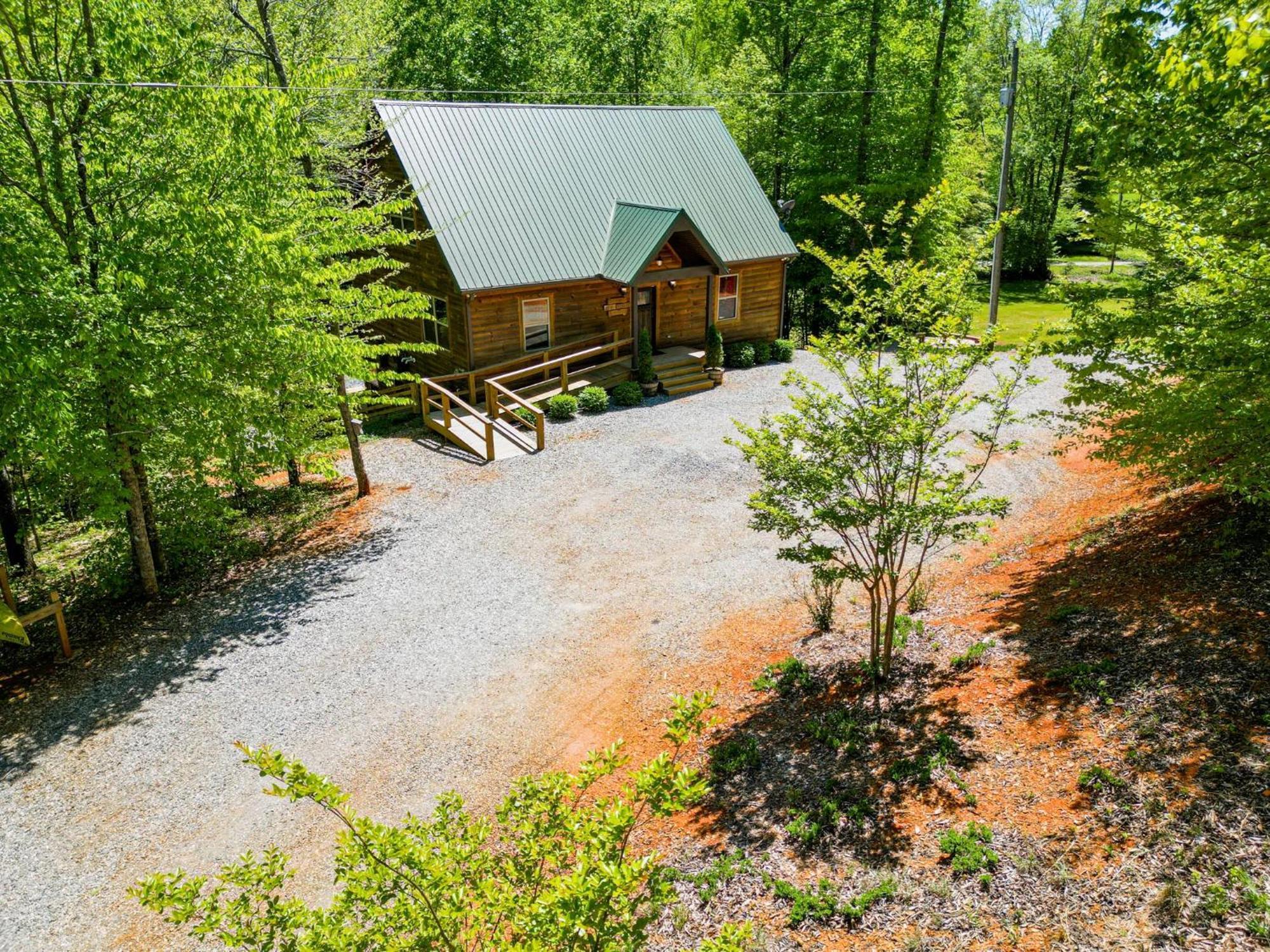 Villa New Listing! Wine Country Retreat - 2 Bed, Hot Tub Dahlonega Exterior foto