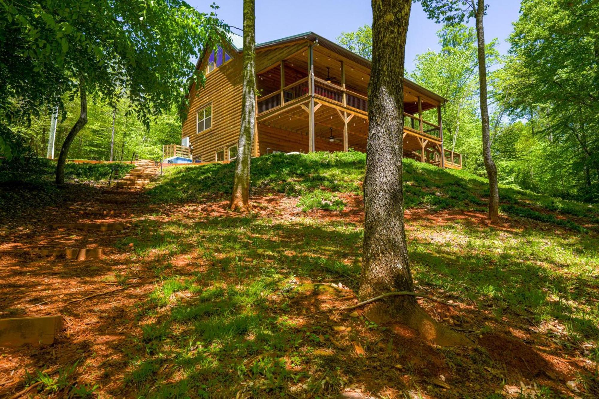 Villa New Listing! Wine Country Retreat - 2 Bed, Hot Tub Dahlonega Exterior foto