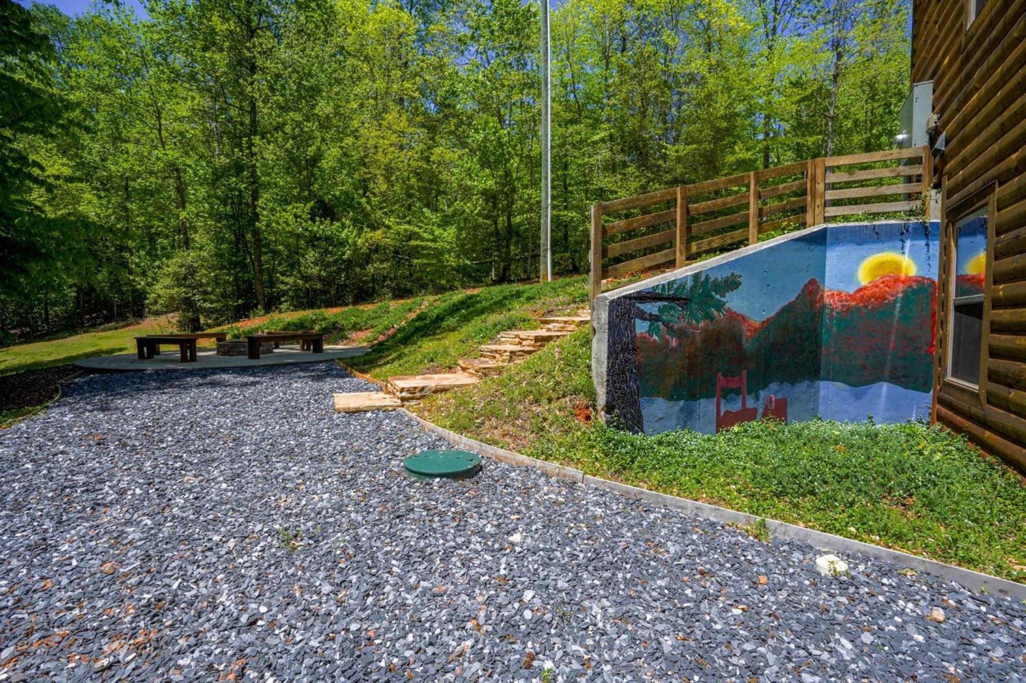 Villa New Listing! Wine Country Retreat - 2 Bed, Hot Tub Dahlonega Exterior foto